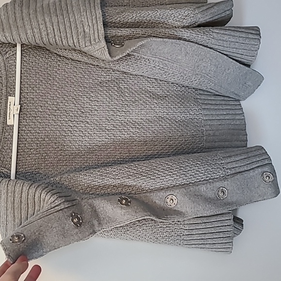 Banana Republic cardigan sweater - Picture 4 of 9